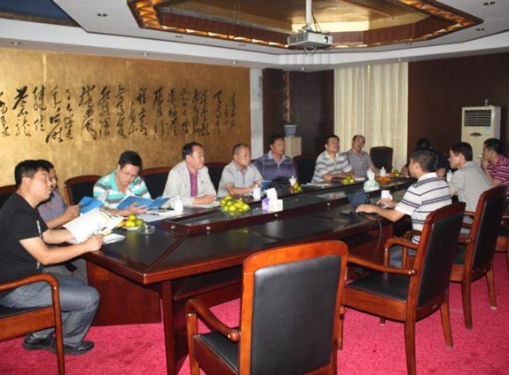 黑龙江省农机监理总站领导来我公司参观考察